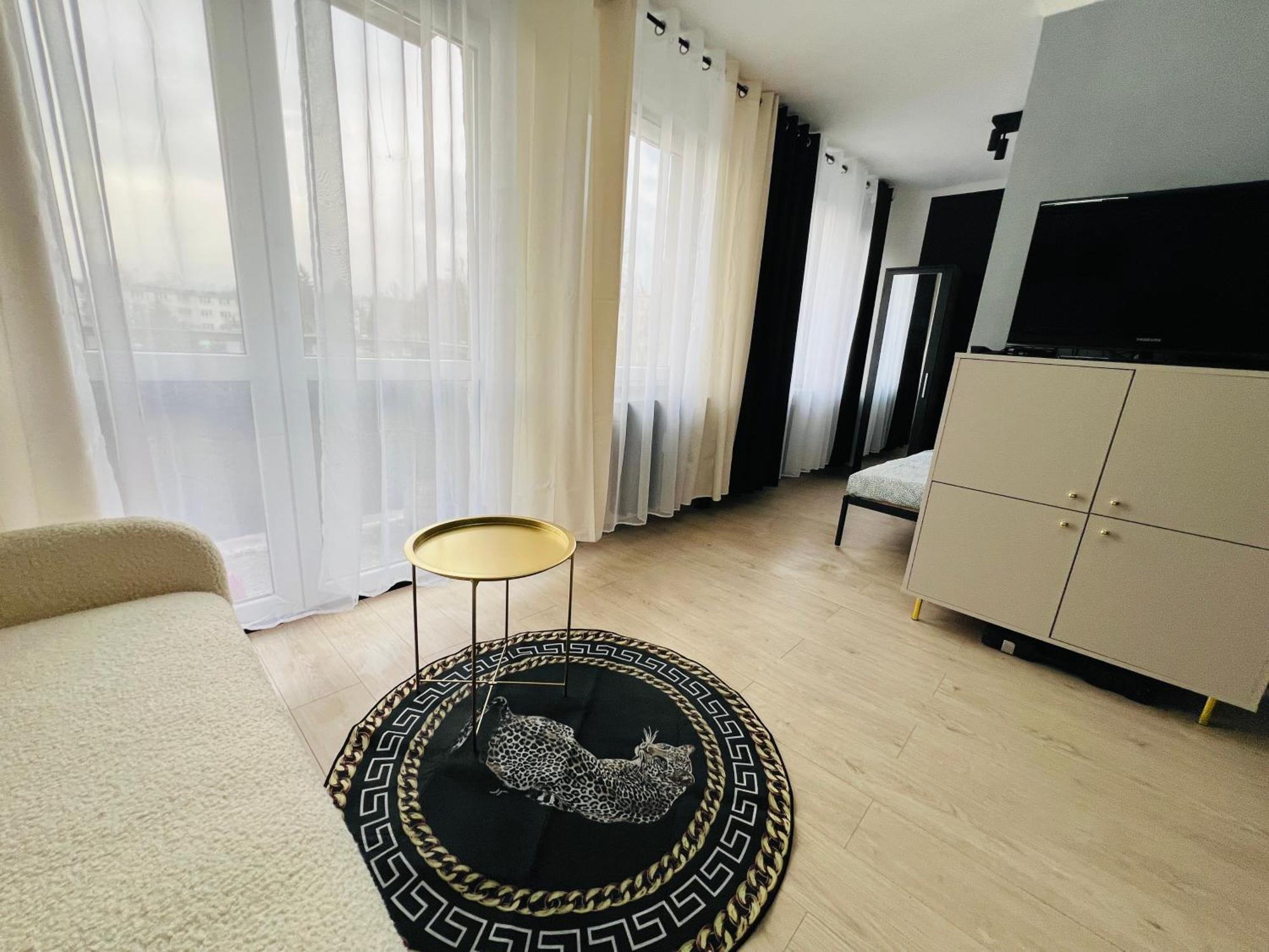 Apart Mieszkanie Chopina 7 Kielce Dış mekan fotoğraf